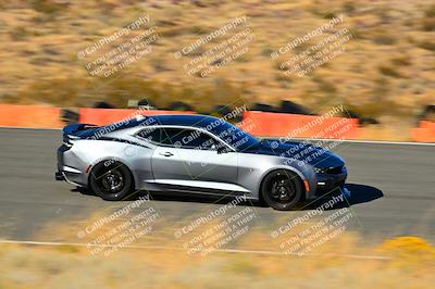 media/Nov-16-2024-Extreme Speed (Sat) [[6587d07cc4]]/Gold Group/Session 3 (The Bowl)/